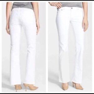 AG The Angelica Boot Cut Petit Low Rise White Denim Stretch Jeans Size 25R
